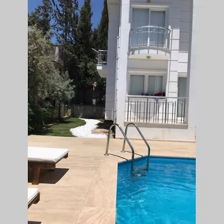 Villa Villa Goekyuezue Fethiye